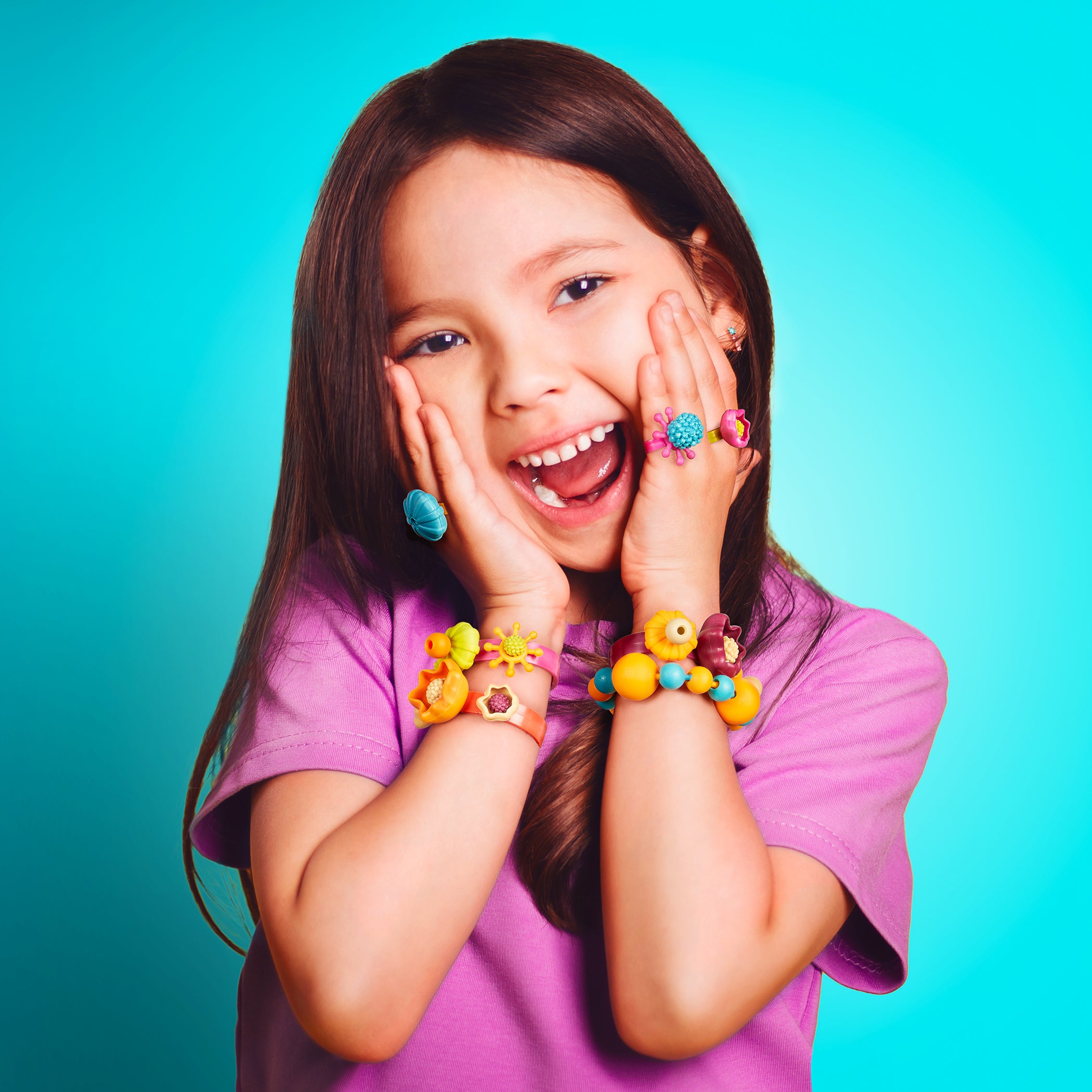Toy jewelry kit.