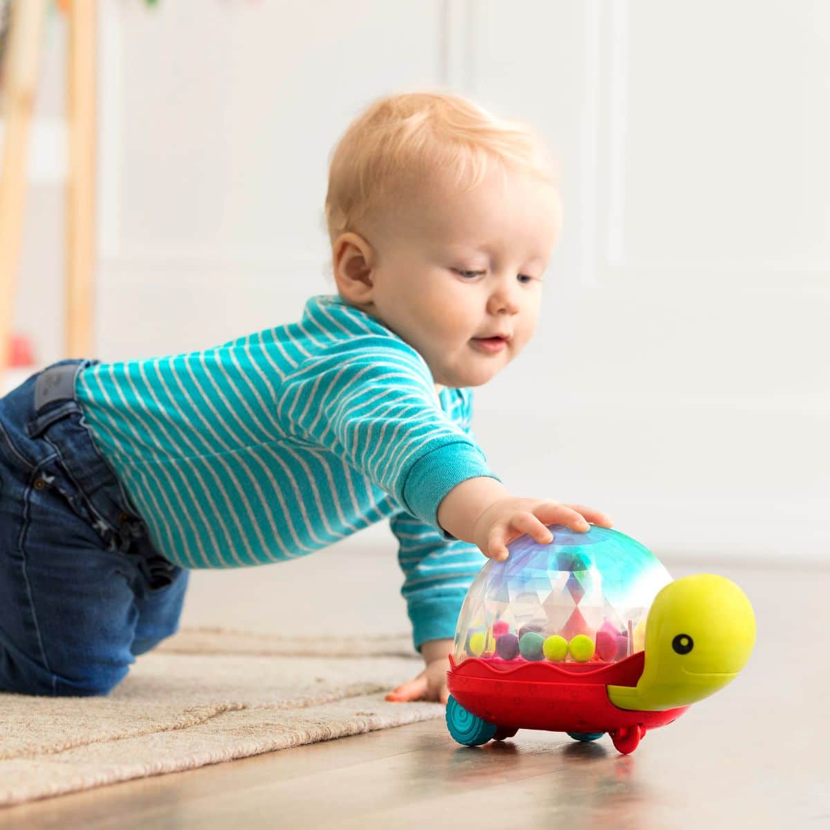 Light-Up Turtle Ball Popper & Walker